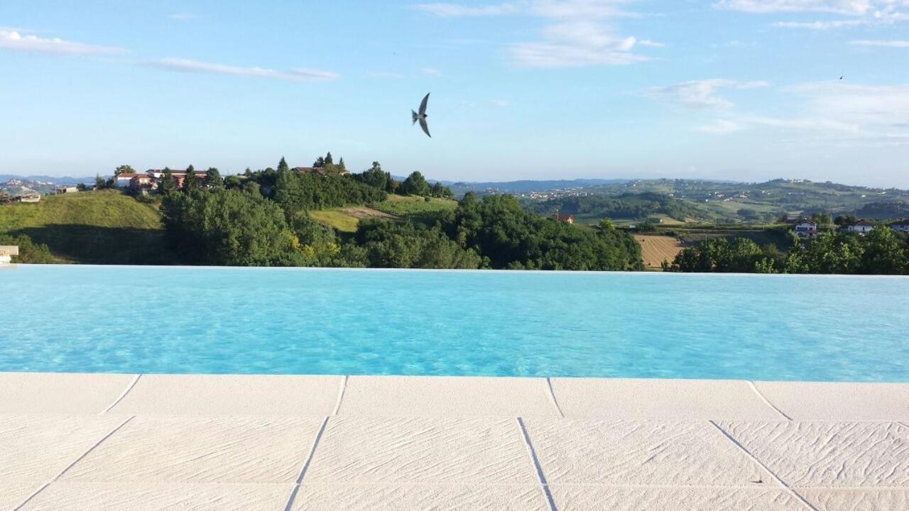 Vigliano d'Asti Alta Villa The Countryhouse Adults Only Boutique Bnb المظهر الخارجي الصورة