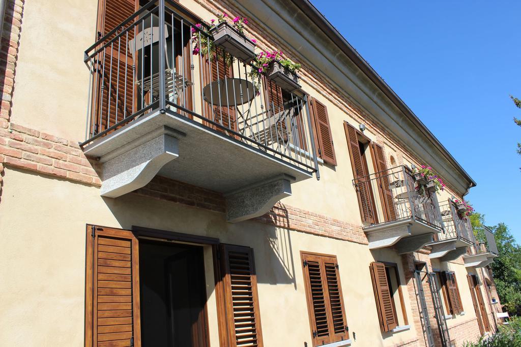 Vigliano d'Asti Alta Villa The Countryhouse Adults Only Boutique Bnb المظهر الخارجي الصورة