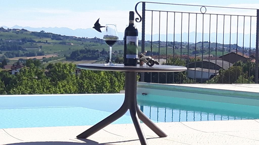 Vigliano d'Asti Alta Villa The Countryhouse Adults Only Boutique Bnb المظهر الخارجي الصورة