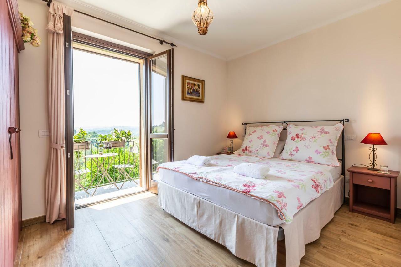 Vigliano d'Asti Alta Villa The Countryhouse Adults Only Boutique Bnb المظهر الخارجي الصورة
